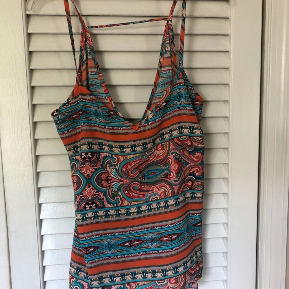 Brightly colored tank top - Picture 3 of 3